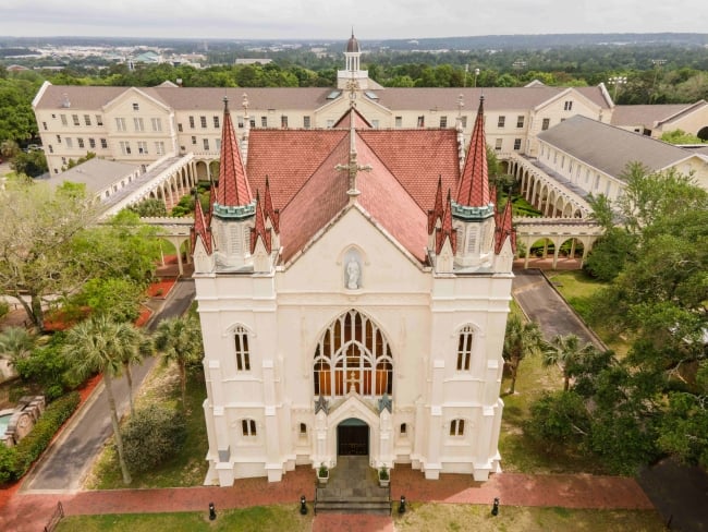 Exterior view of Spring Hill College Campus in Mobile, Ala.